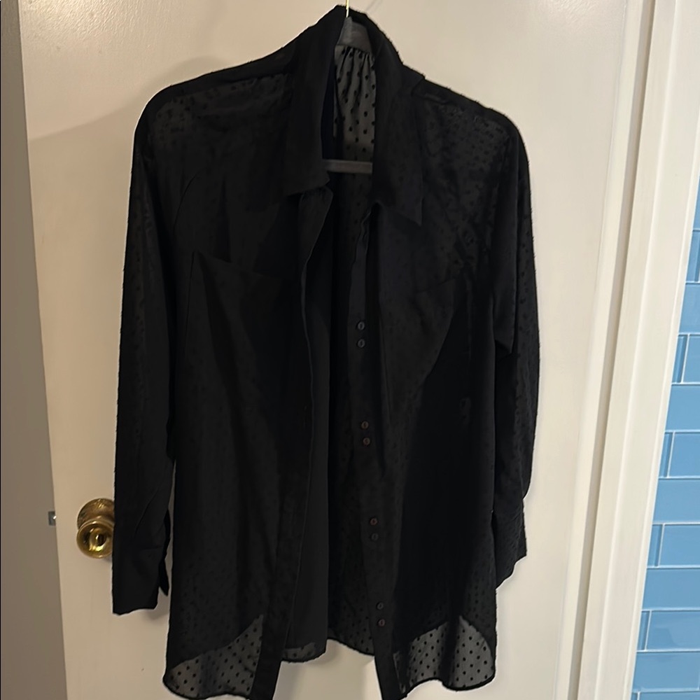 Zara Black Long Sleeve Button Down Top with Notched Collar